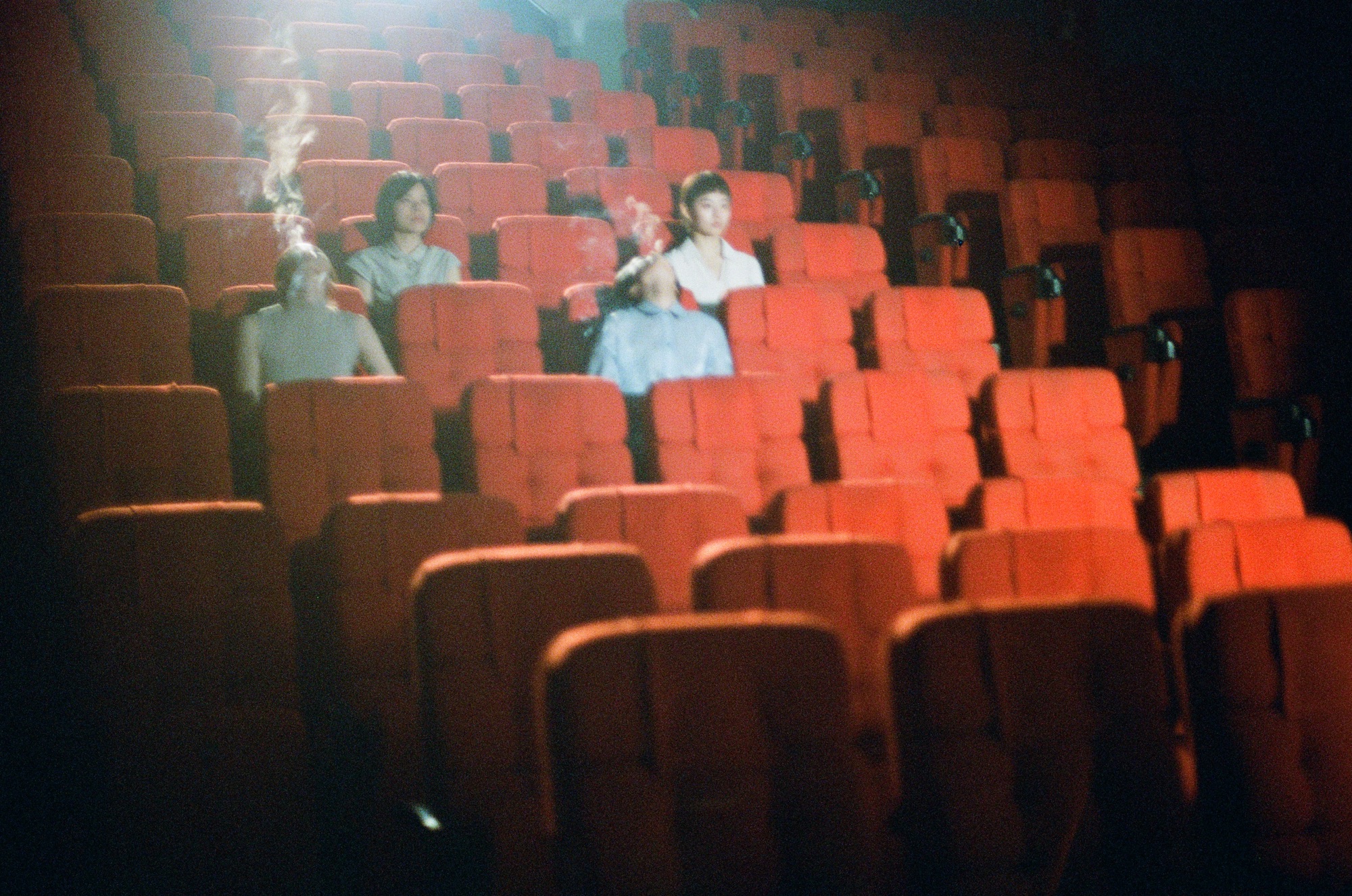 李秀芬_Shiou Fen LI_Bonn_錄像電影_film_當派對快結束的時候_The Party is About to End_5